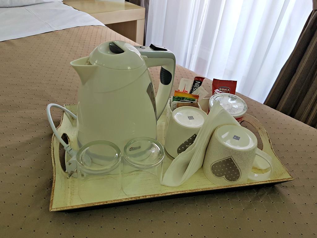 Roma Rooms Colosseum Экстерьер фото